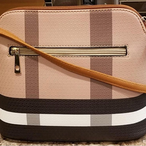 COPY - NWT Lightweight Medium Dome Crossbody Shoulder Bag with Tassel | Plaid P… - Picture 10 of 11